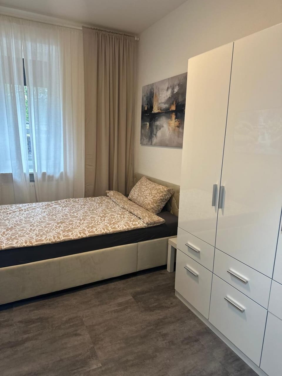 Modernes Zimmer in Zentrale Lage von Mannheim Apartment in Mannheim