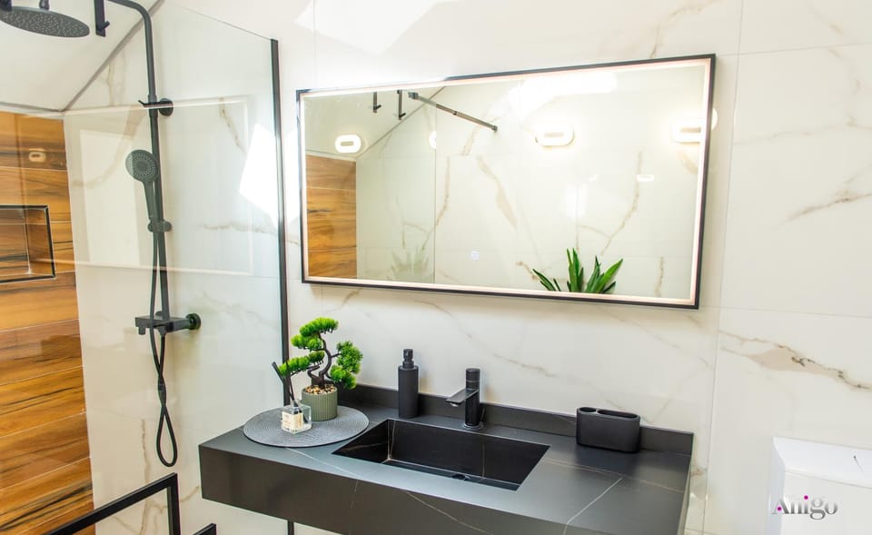 Shower, Bathroom