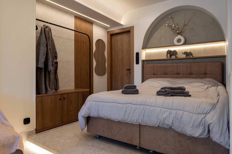 Frourio Lodge A4 Apartment in Peloponnese, Western Greece and the Ionian