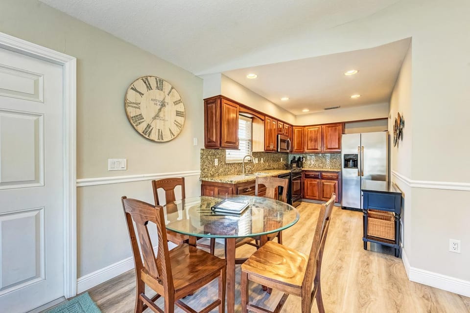 Anna Maria Island Duplex: Pool, Kitchen, Sun Deck House in Holmes Beach