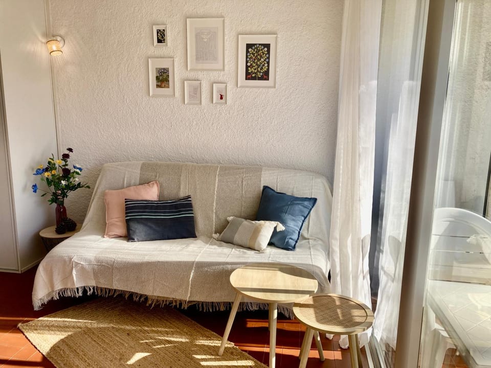 Bed, Balcony/Terrace, Living room