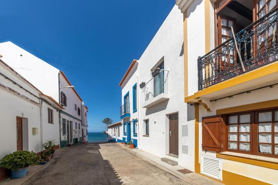 Casa da Maré - by Monte das Alpenduradas House in Faro District