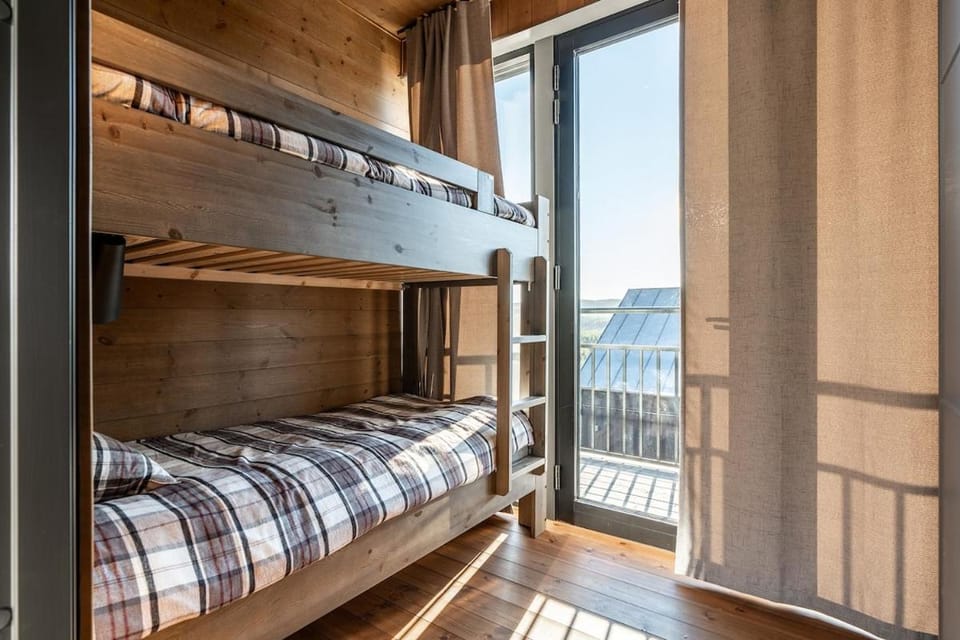 bunk bed