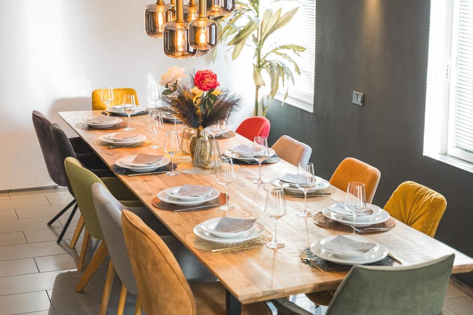 Dining area, Food, Food, Lunch, Lunch, Dinner, Dinner