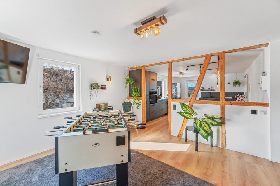 Communal lounge/ TV room, Living room, Photo of the whole room, Evening entertainment