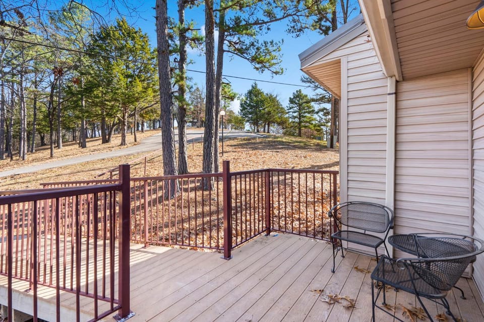 Evergreen Ridge 27 House in Table Rock Lake