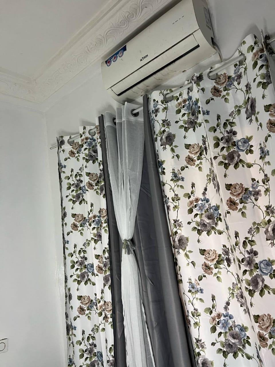 Orange Room Bed and Breakfast in Dakar