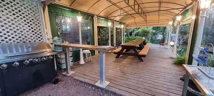 Patio, Balcony/Terrace