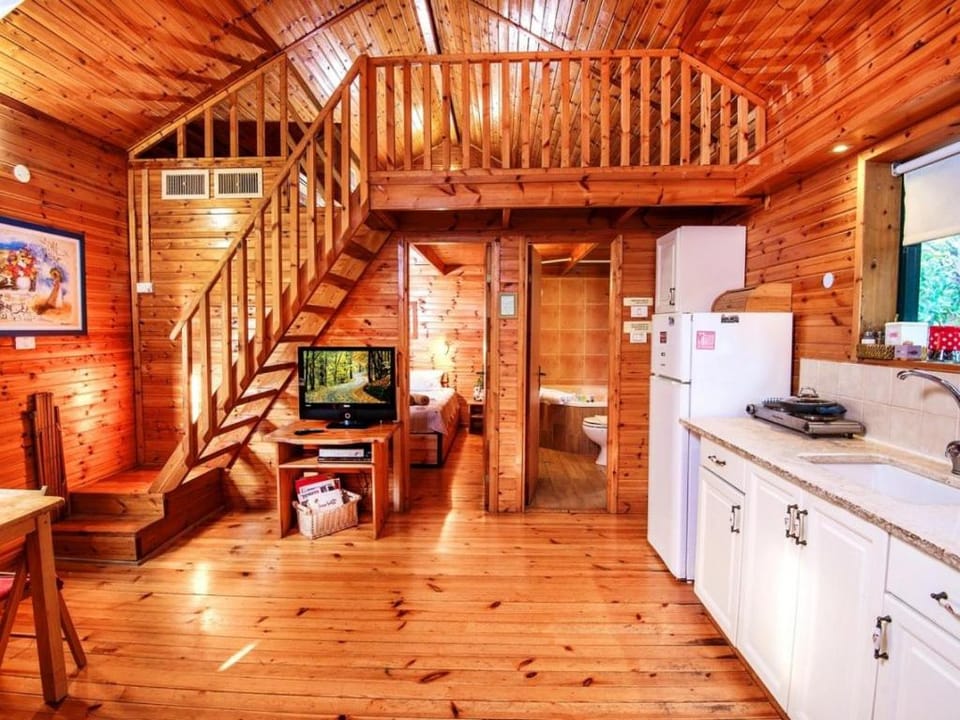 TV and multimedia, Kitchen or kitchenette