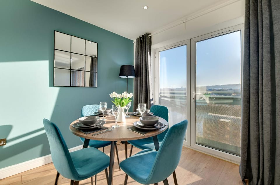 View (from property/room), Dining area