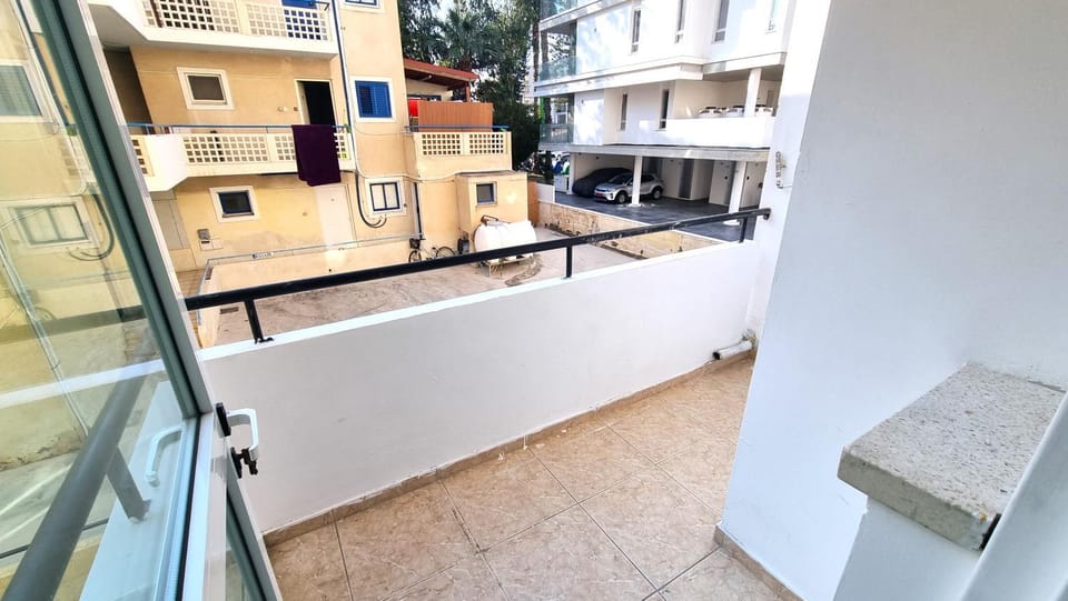 Property building, Day, View (from property/room), Balcony/Terrace