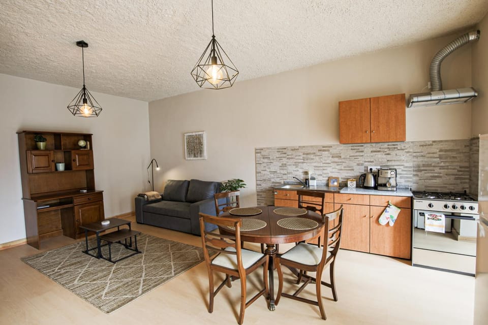 Living room, Dining area