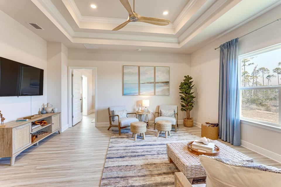 Walk to the Beach: Stylish Home in Port St Joe! House in Florida