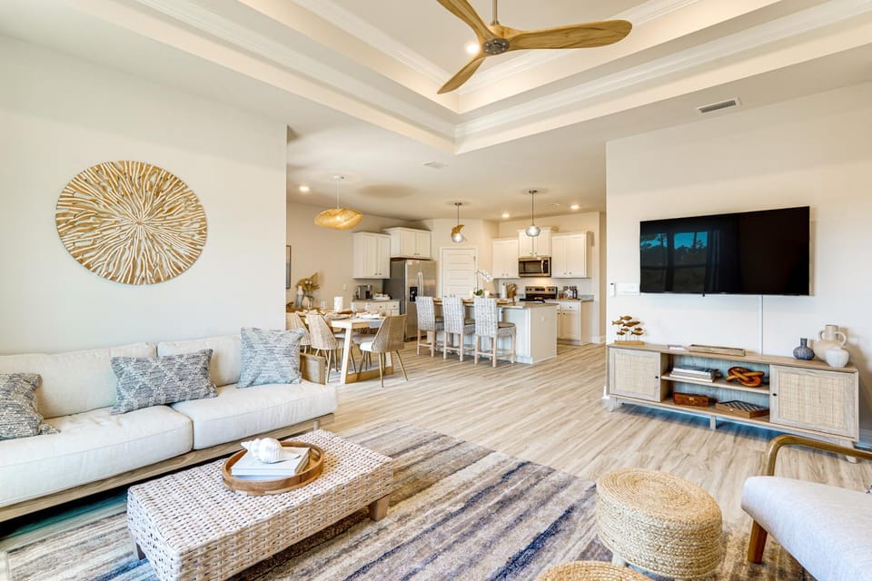 Walk to the Beach: Stylish Home in Port St Joe! House in Florida