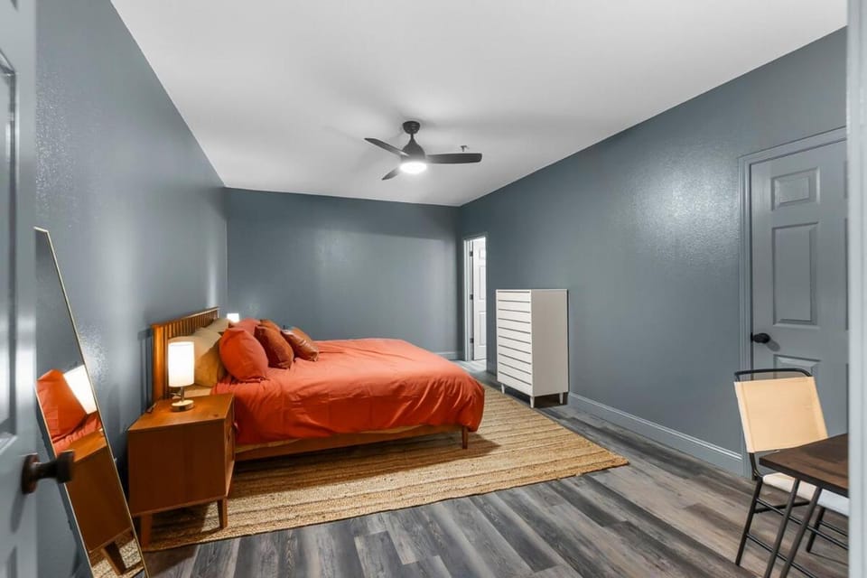 Downtown Cape 2 Bdrm 2 Bath Apt, Cozy & Walkable Apartment in Cape Girardeau