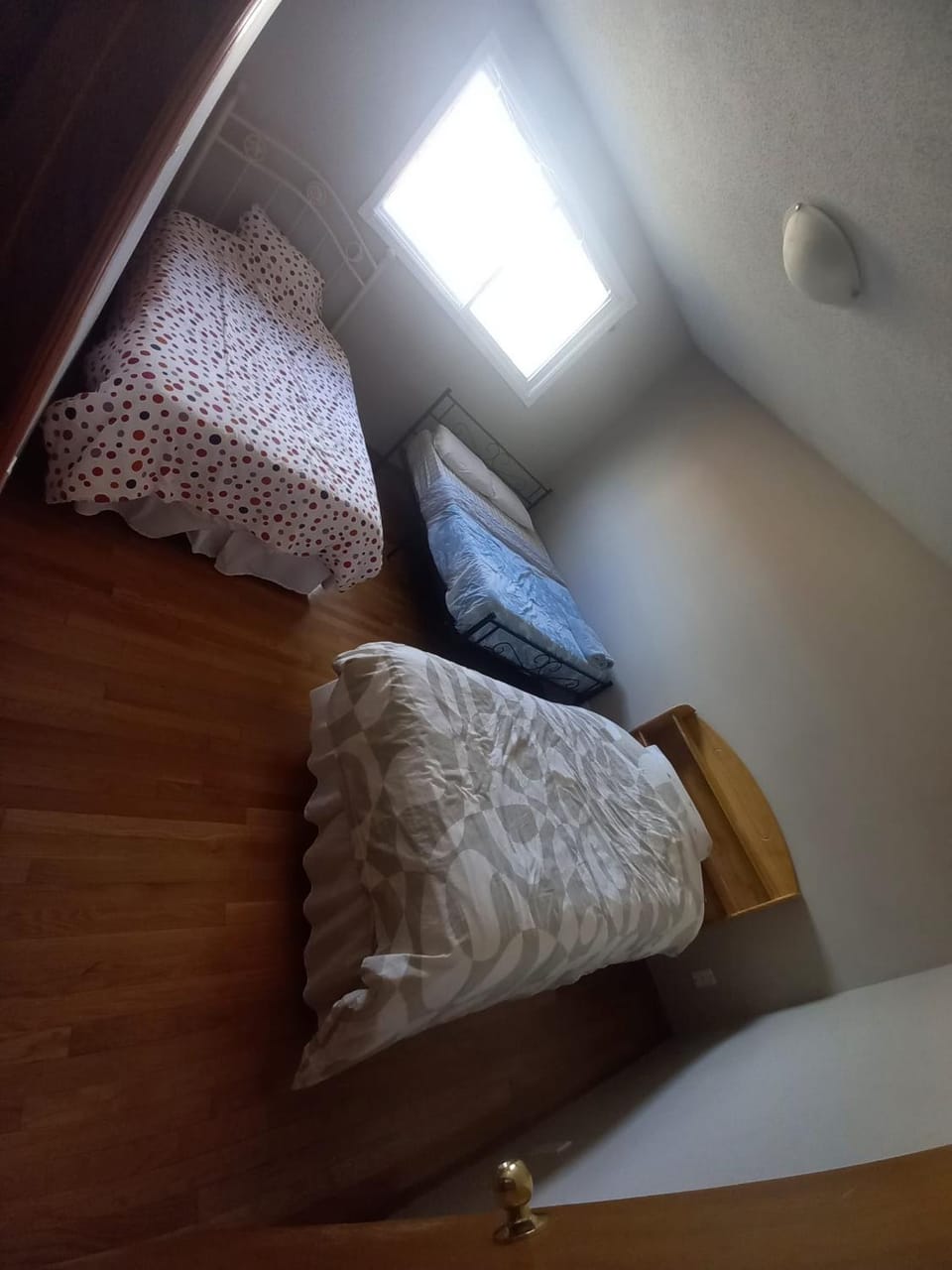 Affordable Family Room for 4 People-24Hrs Checkin-Next To Downtown,Airport Vacation rental in Kitchener