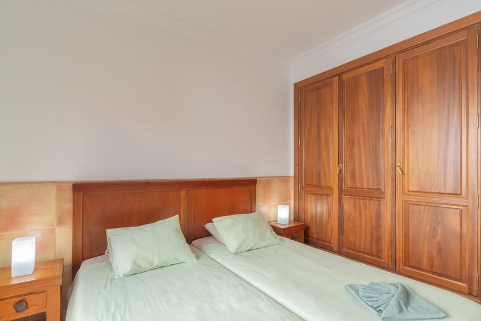 Casa del Mar Ilic Apartment with communal pool and sea views Apartment in Playa Blanca