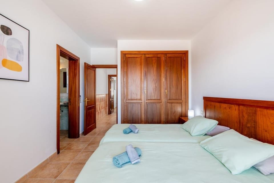 Casa del Mar Ilic Apartment with communal pool and sea views Apartment in Playa Blanca