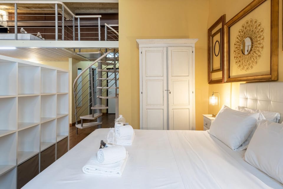 Bed, Photo of the whole room, Bedroom, towels, wardrobe