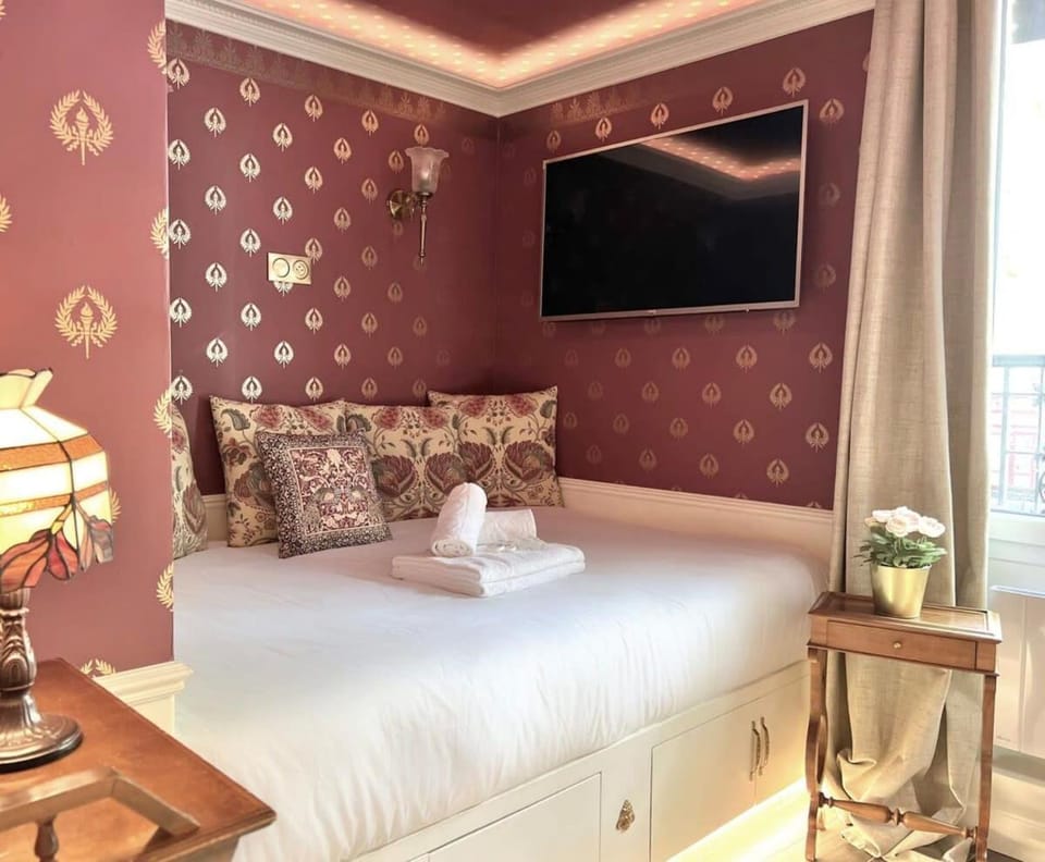 Appartement prestige a deux pas de Montparnasse 6P Apartment in Paris