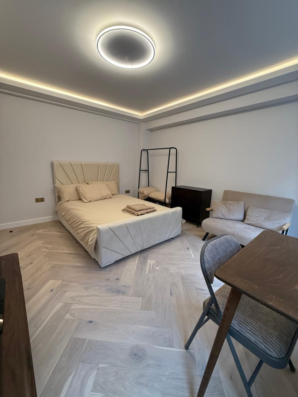 Hyde park studio Apartment in City of Westminster