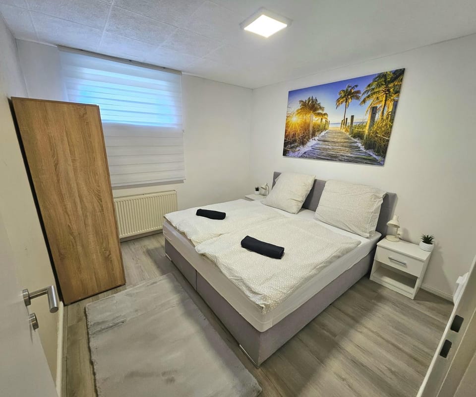 Bed, Bedroom, wardrobe