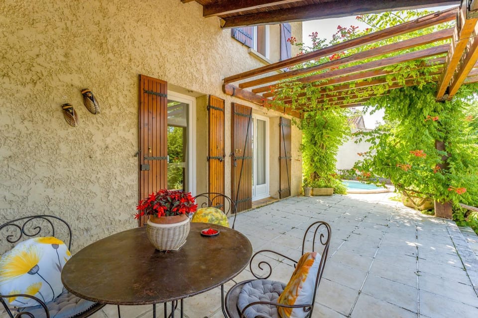 Lou Brès En Provence Près D'Avignon Villa in Vedène