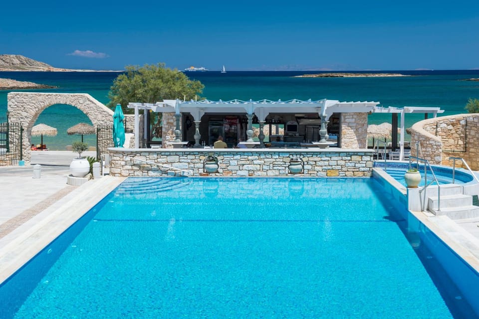 Day, On site, Swimming pool