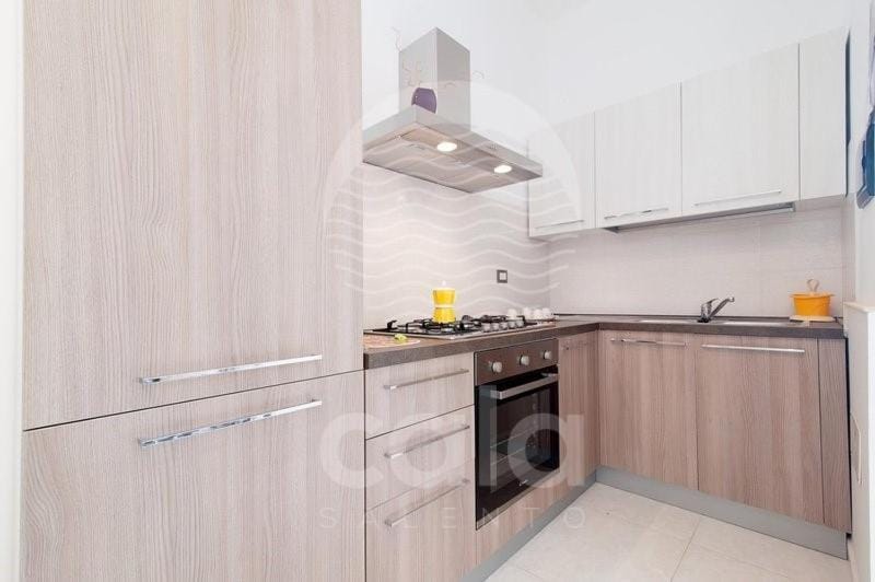 Kitchen or kitchenette, oven, stove