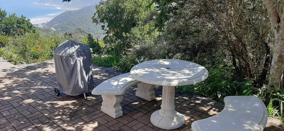 Wild Views Wilderness Apartment in Western Cape