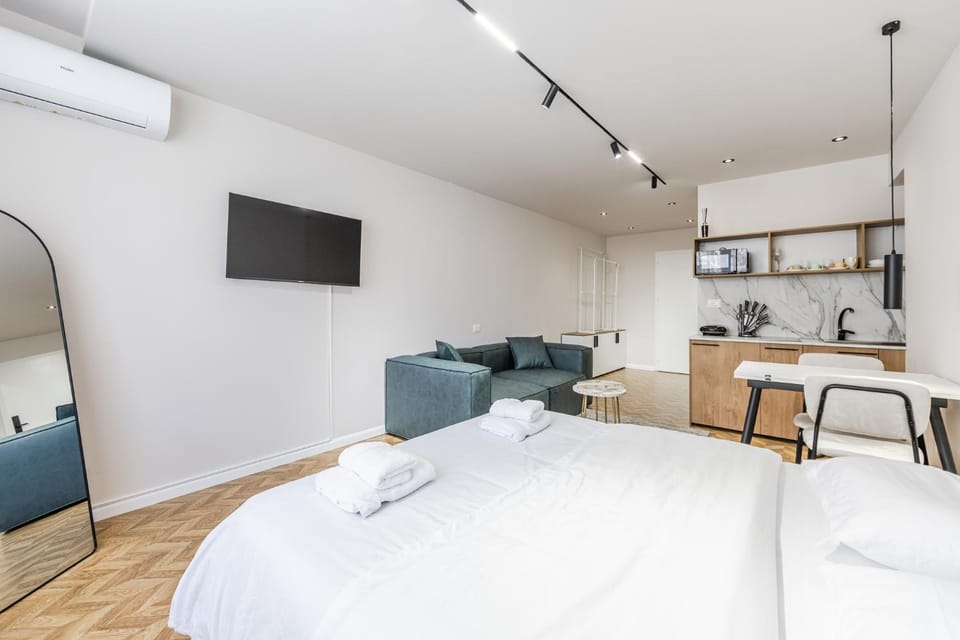 Cozy Studio - Serenitas 2 by PikHost Apartment in Tirana