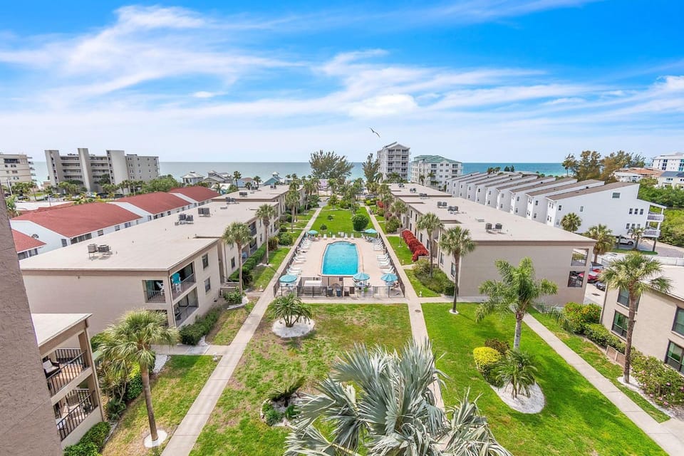 Sea Club #503 - Coastal Breeze House in Indian Shores