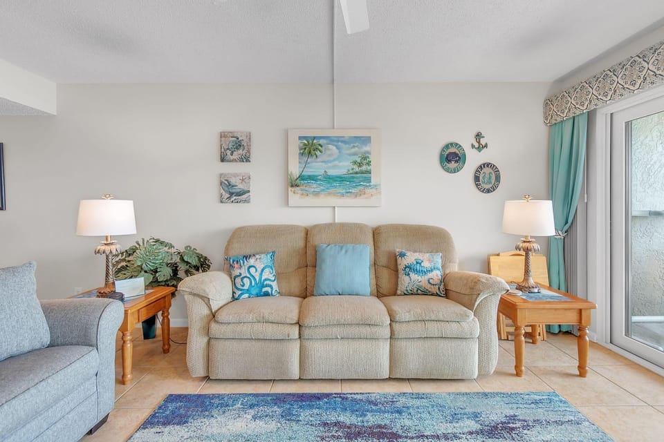 Sea Club #103 - Paradise Palms House in Indian Shores