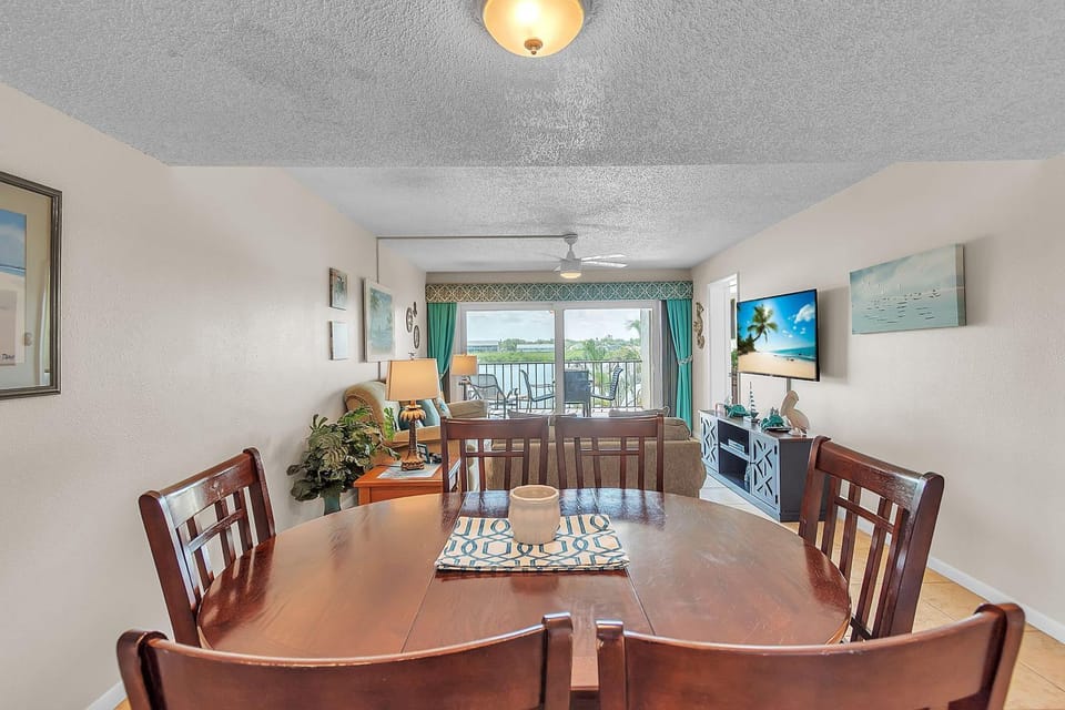 Sea Club #103 - Paradise Palms House in Indian Shores