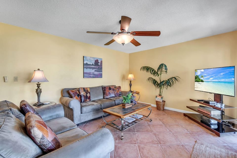 Sea Club #18 - Floridays House in Indian Shores