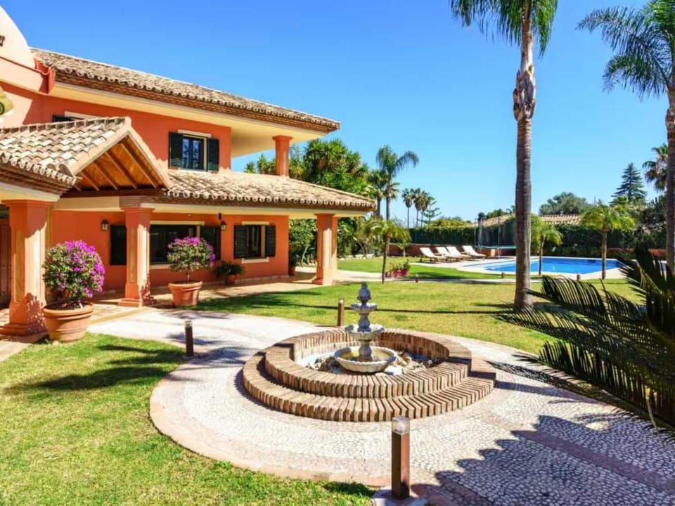 Marbella Premium Villa By Better Bookings House in Marbella