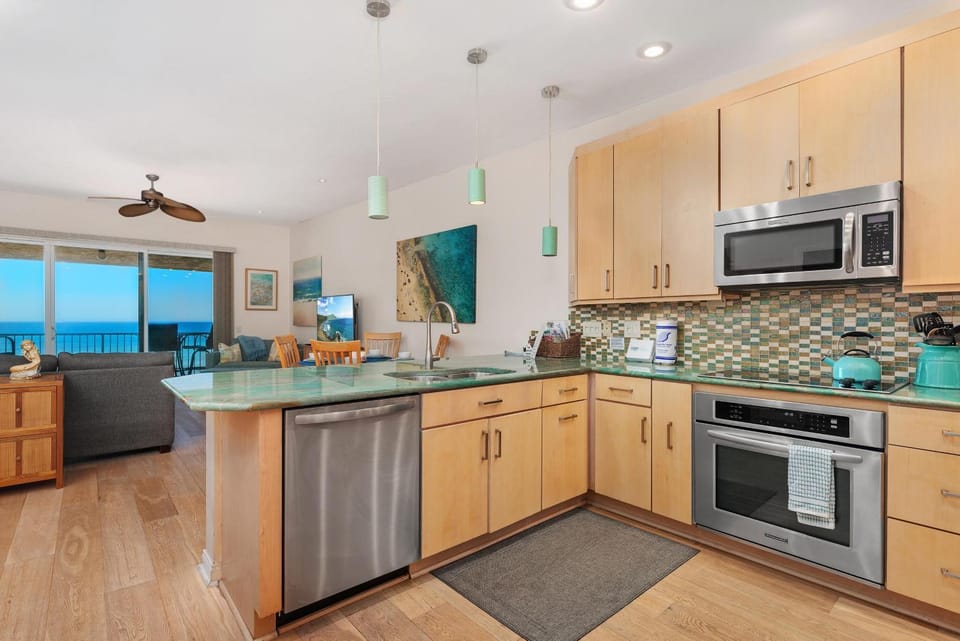 Coastal Heights - DMBC857C House in Solana Beach