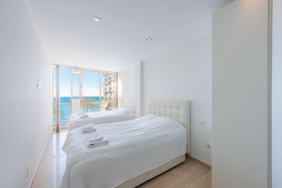 PrimeBeach Access Sea Views By Better Bookings Apartment in Marbella
