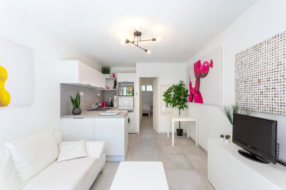 Sable et Mediterranée Apartment in La Grande-Motte
