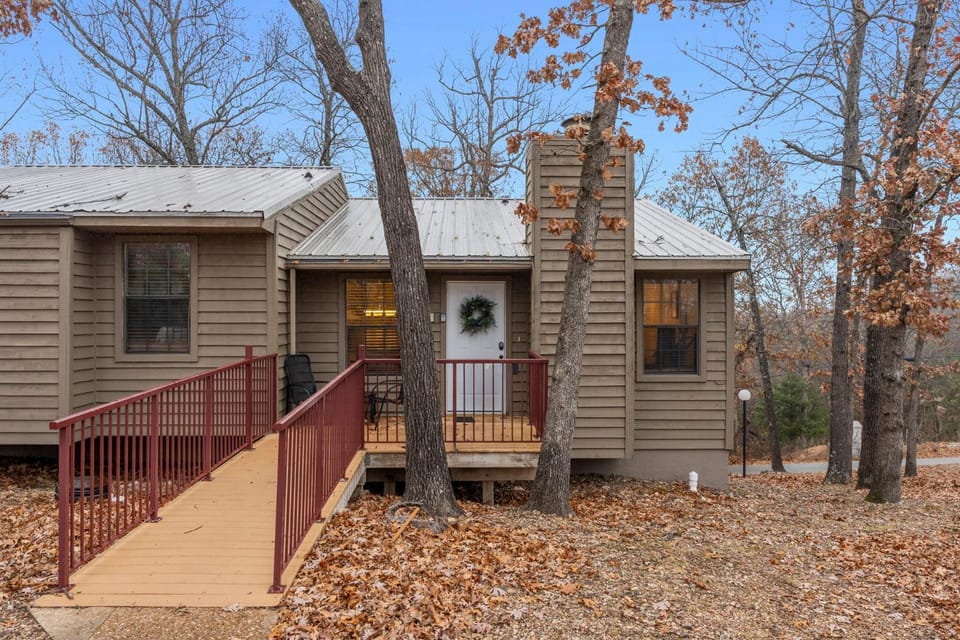Ridgeline Retreat 16 House in Table Rock Lake