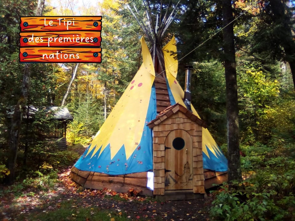 Les Toits Du Monde Campground/ 
RV Resort in Quebec