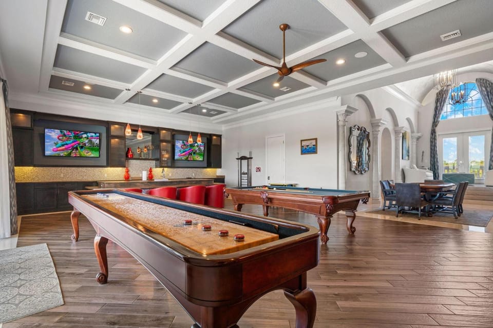 Eagle Bay House in Four Corners