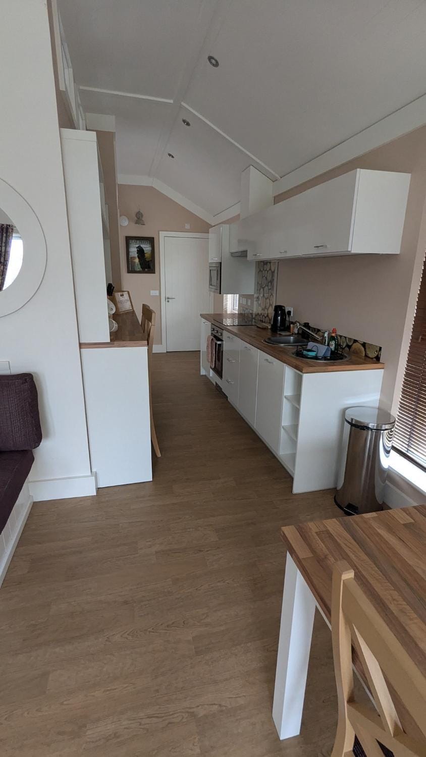 The Dochart Lodge with hot tub Braidhaugh Crieff Apartment in Scotland