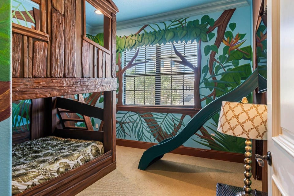 Legends Estate House in Four Corners