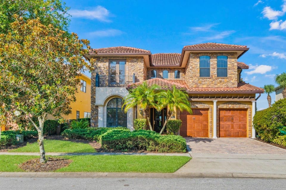 Legends Estate House in Four Corners