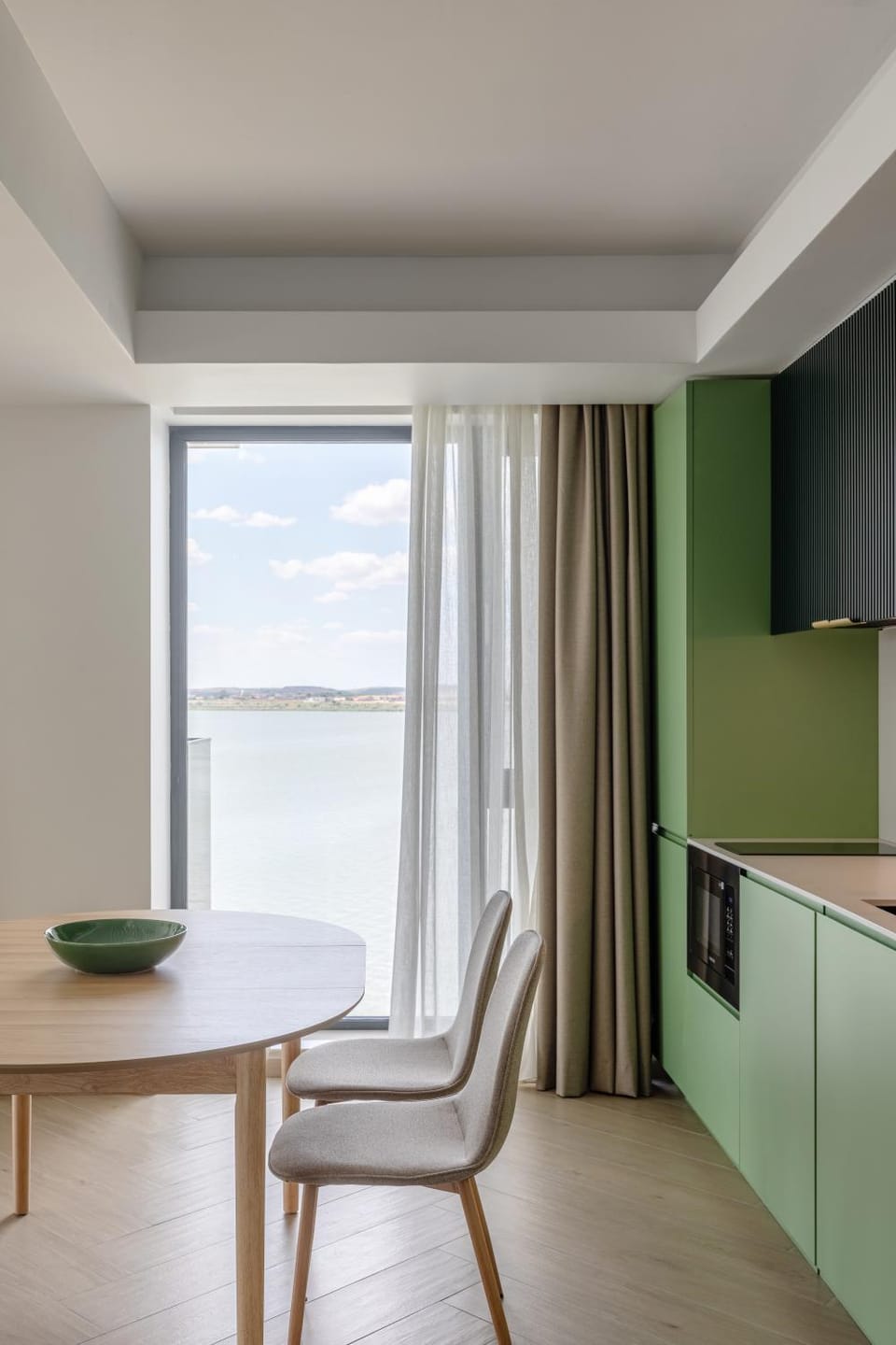 Verona Lake Mamaia Apartment in Constanta