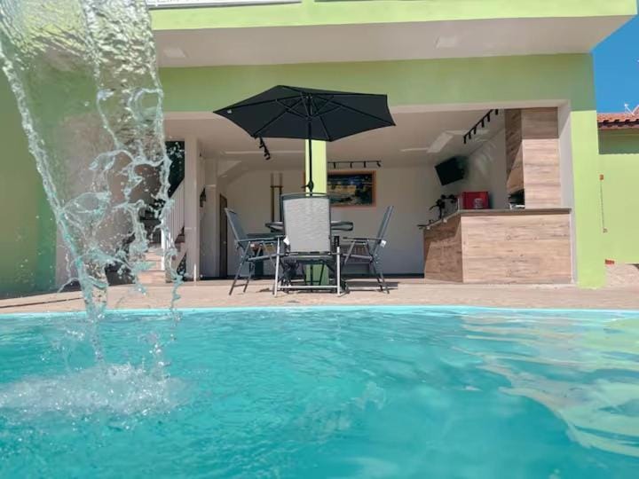 Property building, Balcony/Terrace