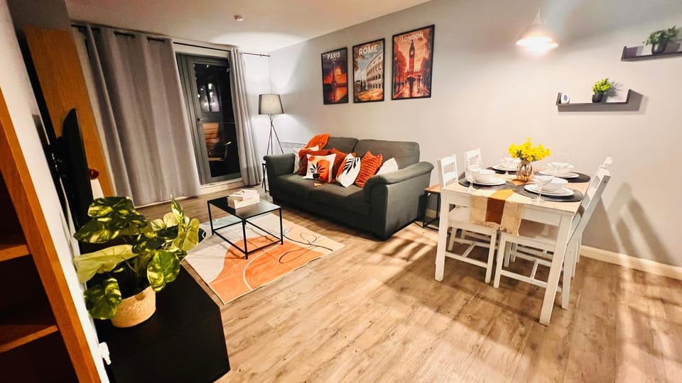 Living room, Seating area, Dining area