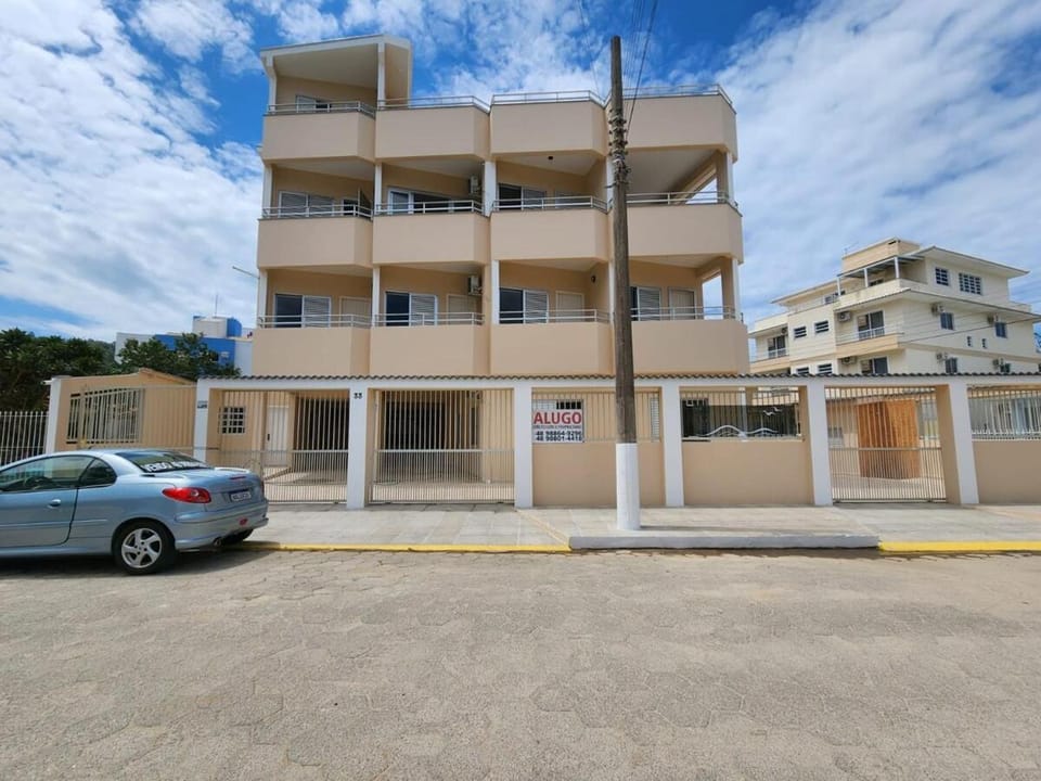 Apto 2 quartos confortável - 0410 Apartment in Florianopolis