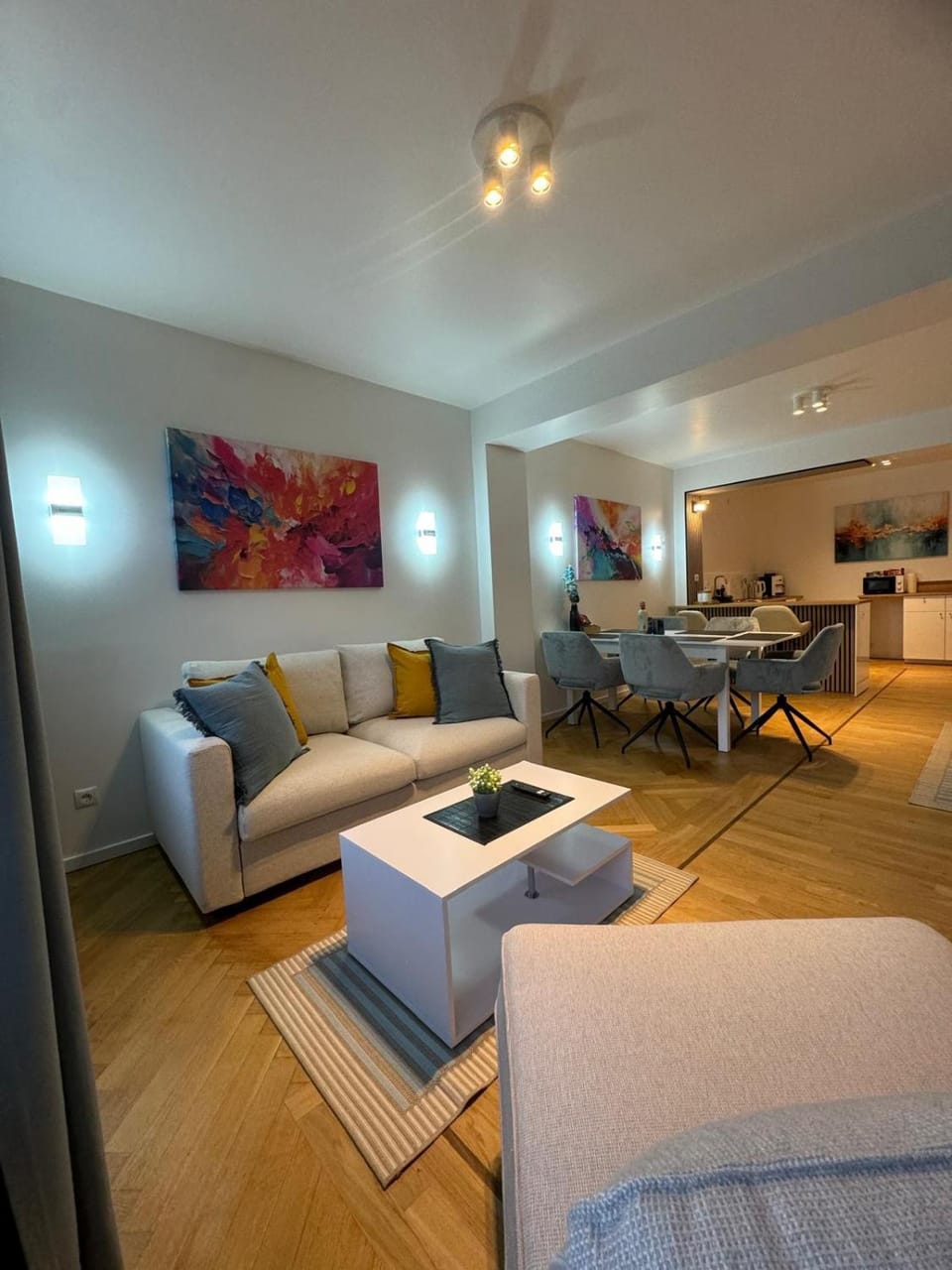 Munich Top Place Nähe Marienplatz mit 2 Schlafzimmer 70 qm Apartment Jennifer Apartment in Munich